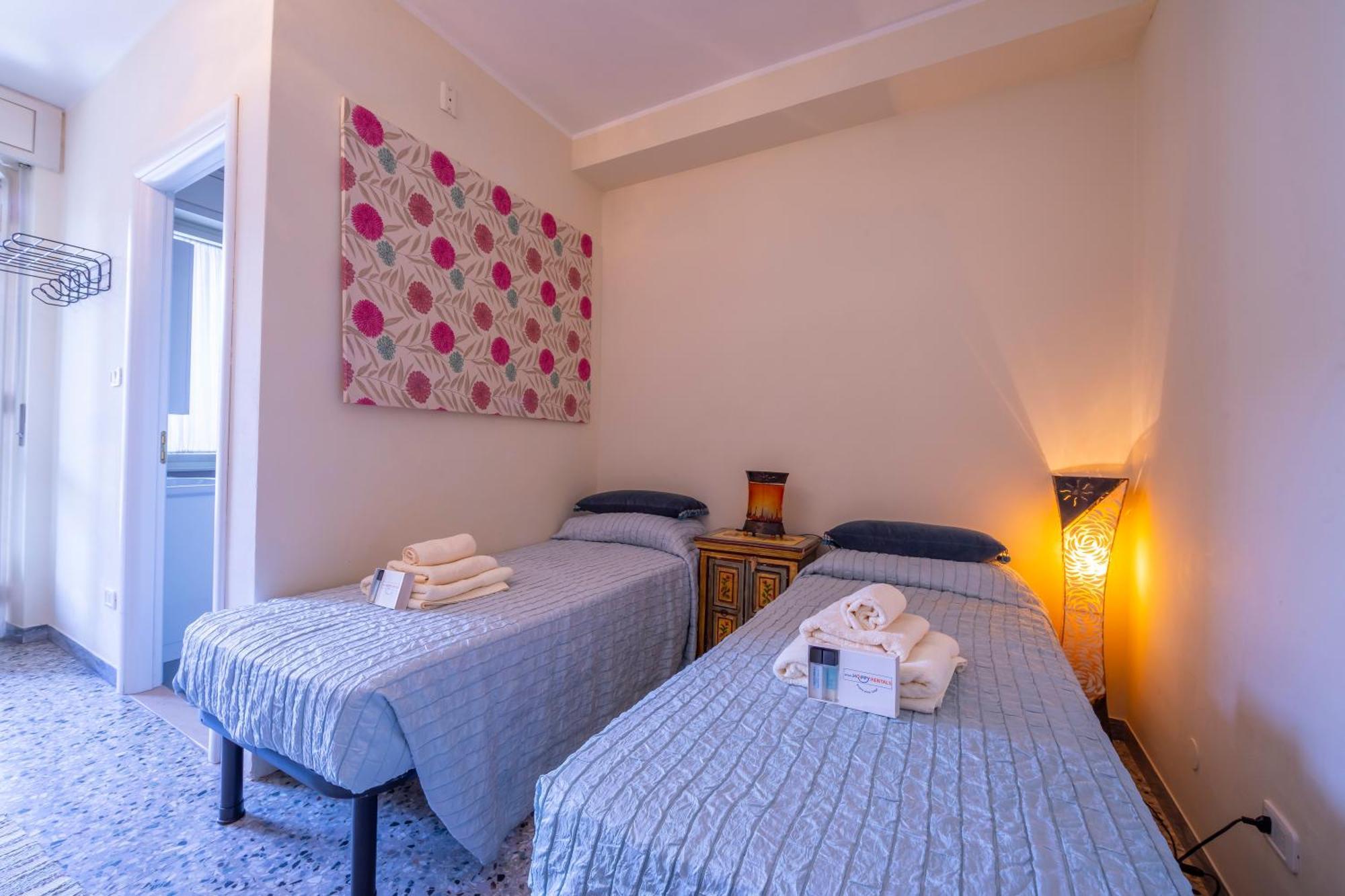 Riva Dante Apartment - Happy Rentals Luaran gambar
